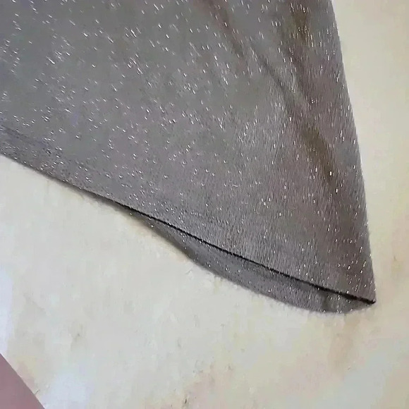 Calvin Klein Top - Picture 5 of 7